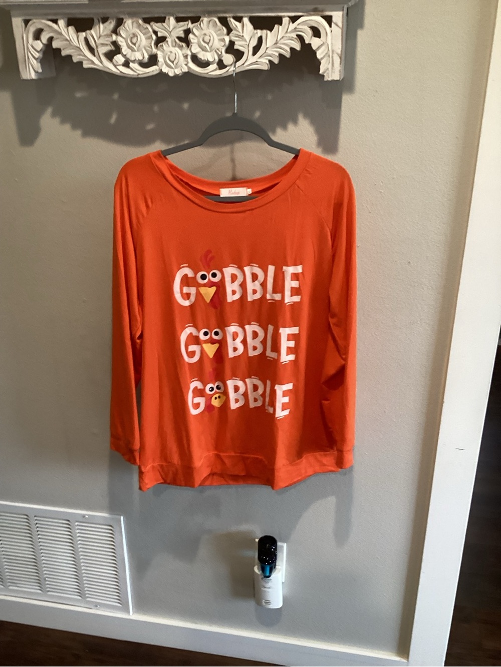 50% Off!  3 Days Only!  NWOT -"Gobble Gobble" Thanksgiving Tee Sz XL